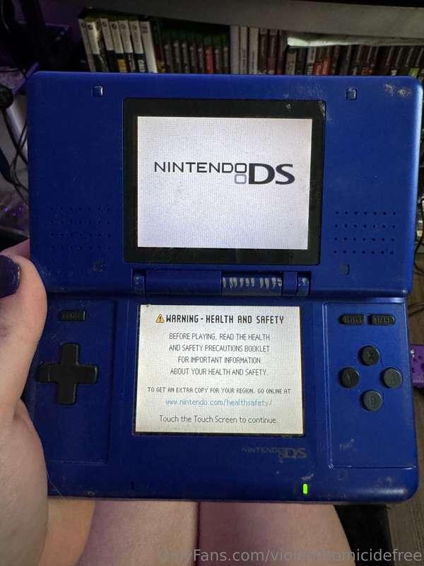 Blue or Grey 🎮👀
