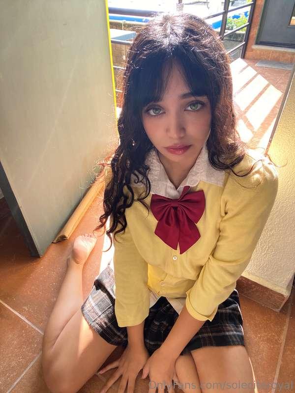 :3
