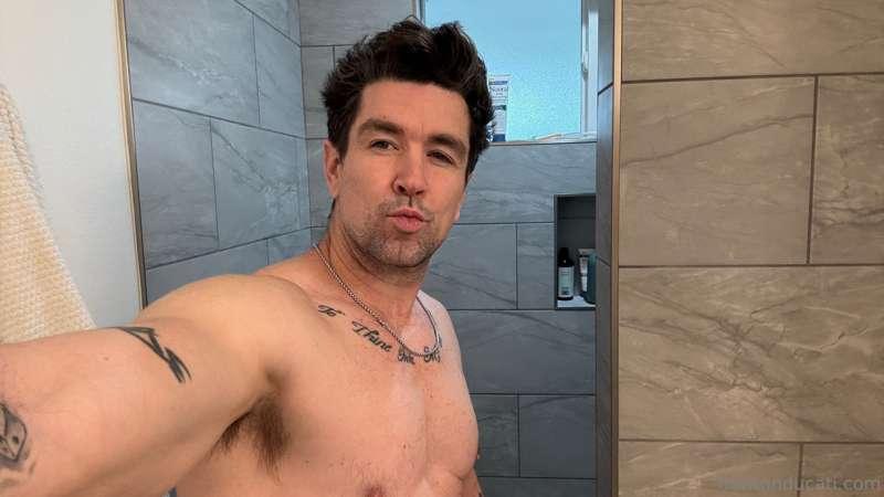 Ready for shower!!!wanna join ?