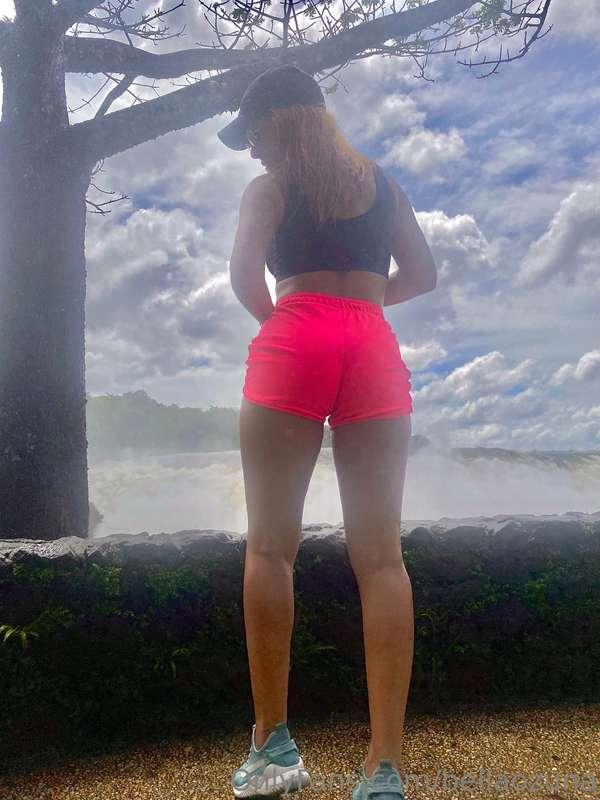 I love nature. 🌺🌞🌳 Happy Saturday, my babies ❤💋😘