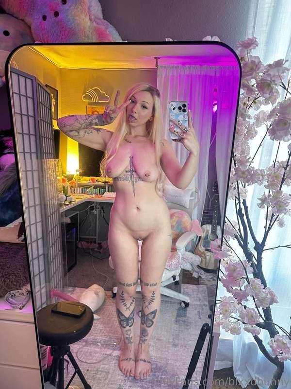 new stuff tomorrow!!!! 💗💗💗