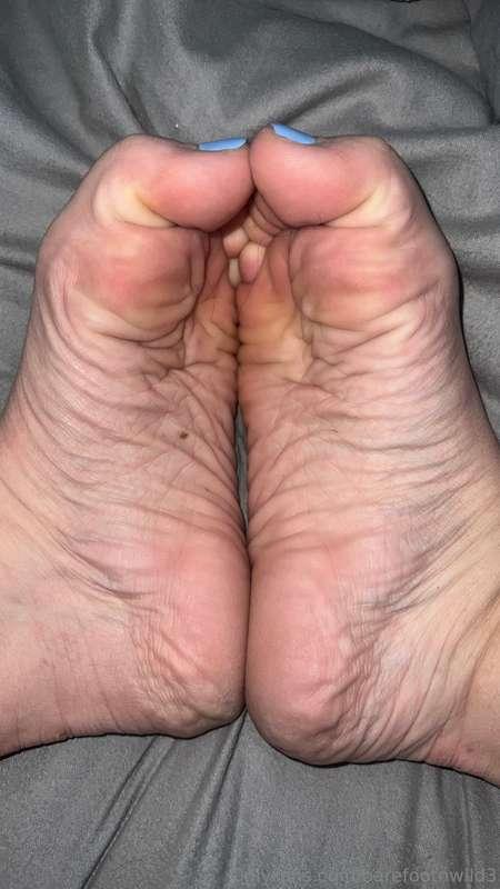 barefootnwild3 image #1