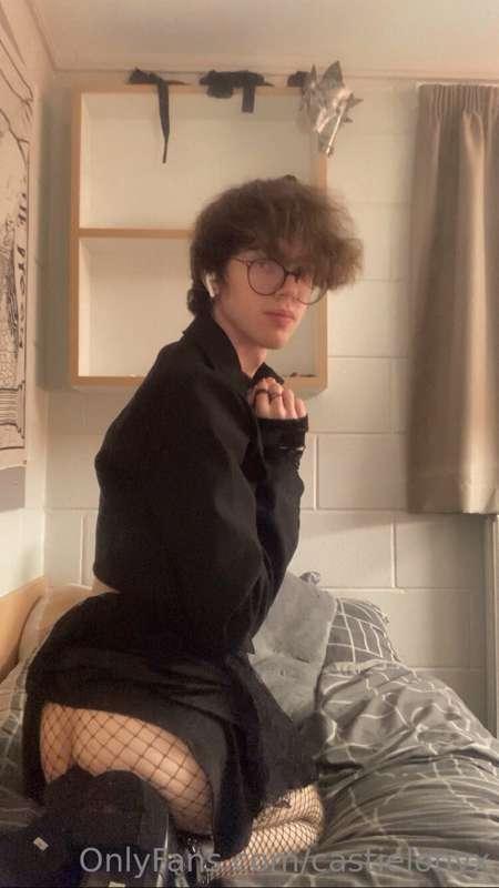 **There’s no caption, I just want dick. Why am I so horny af..