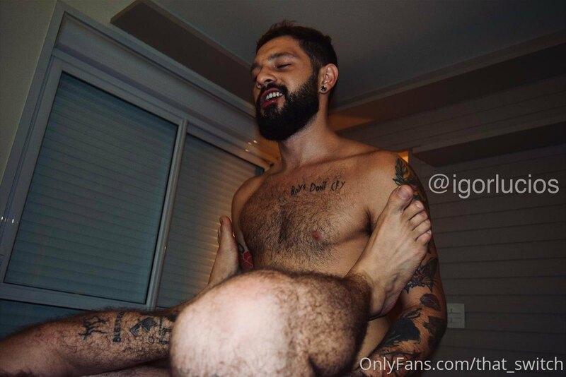 ? $4.90 for new subscribers ?
?? Tattooed Brazilian, twenty ..