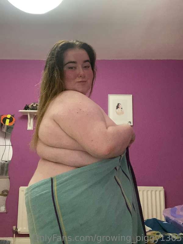 Does anyone want to join me in the shower next time?😉