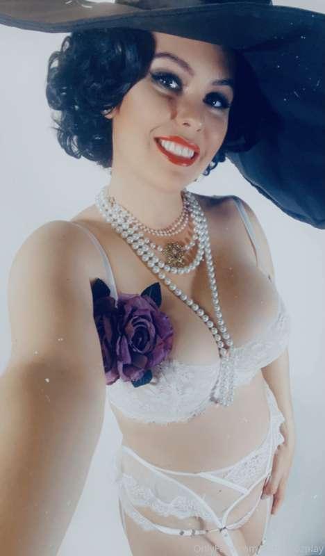 Who’s playing Resident Evil!? How do you like it??
I’m doing..