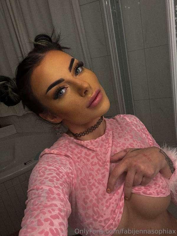 New Video online in your DM‘s solo 💦😈 i fuck me !! My pussy ..