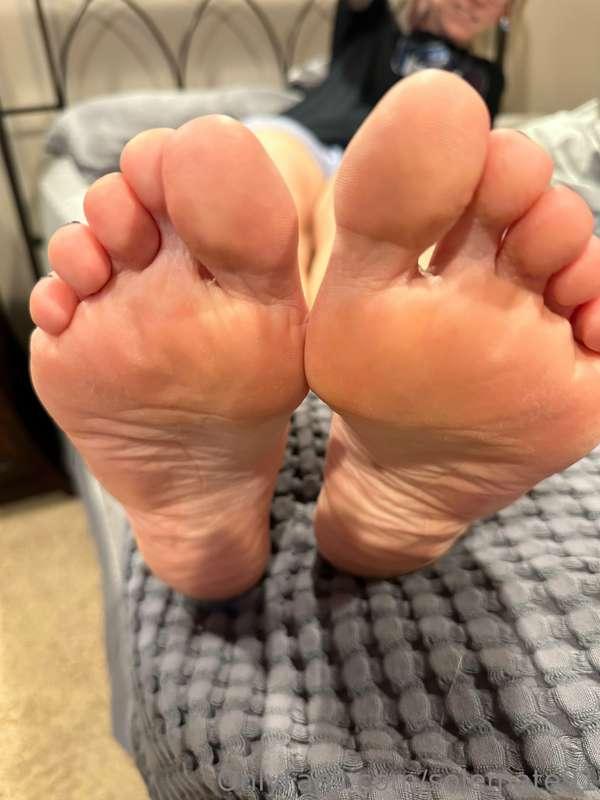 Come in close