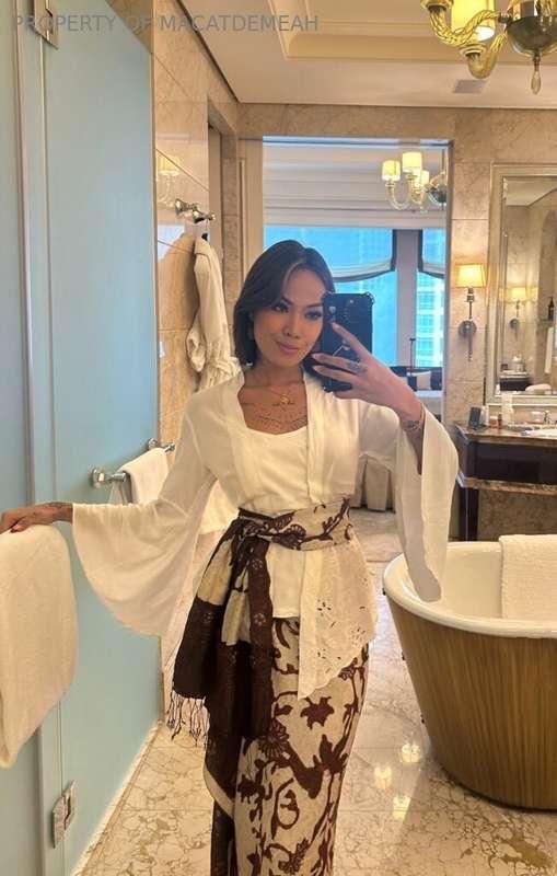 Selamat hari raya 🌸