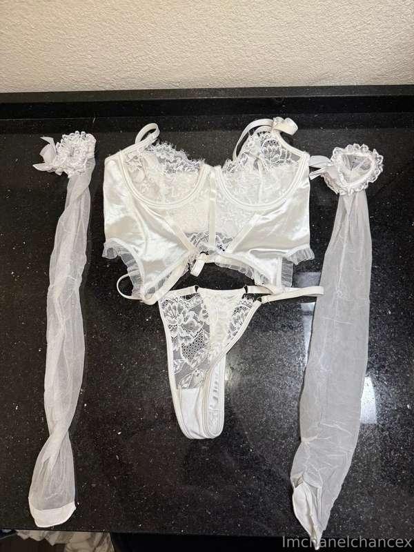 I use this with SAGE ROUX scene🤭💦100 only