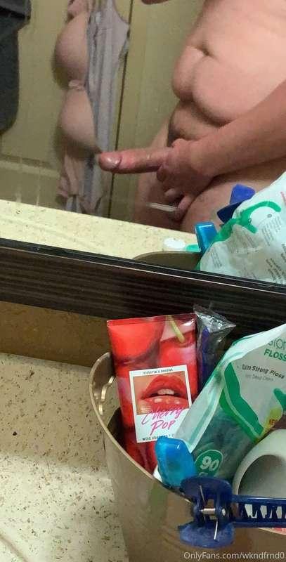 wkndfrnd0 image #0