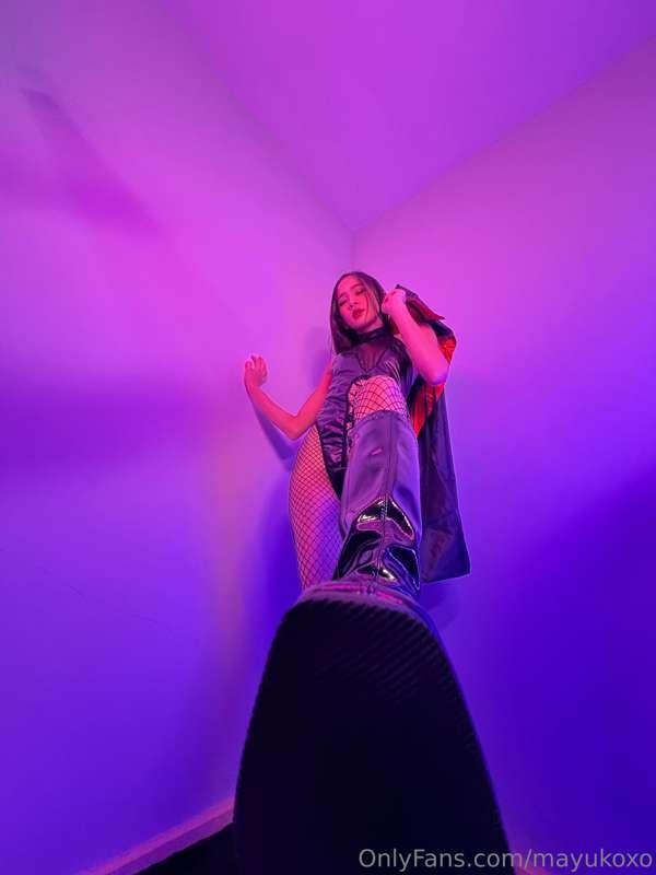 Warning: it’s pretty easy to fall under this witch’s spell. ..