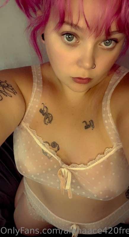 How’s everyone’s day going? 🥰