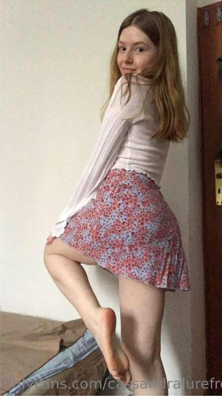I look like an cute angel, right? 👼💖

But you should get to ..