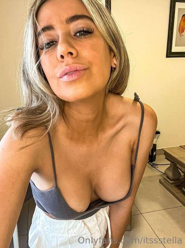 Good evening kisses for you to come down and relax (oh and t..