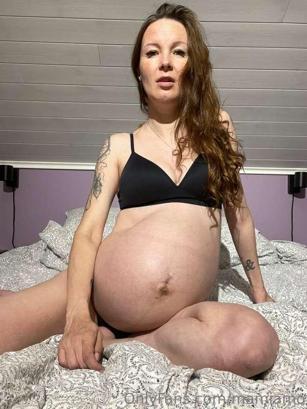 Mee subaa mun päätili https://onlyfans.com/mamiamo/c6