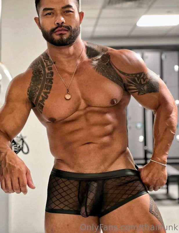 Some more pics from underwear moment