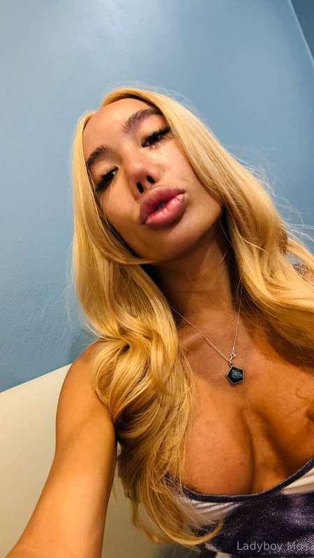 kiss me, if you dare 😉