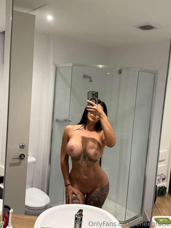 reneegracie image #0