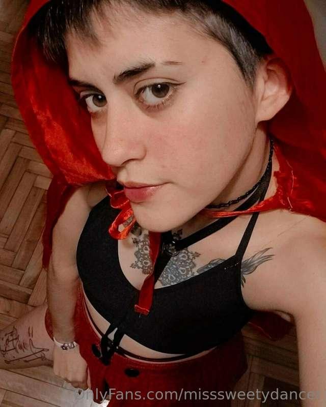 🦊free free free🦊 
   ⚘️@ninatunena🌹
hello baby my name is, n..