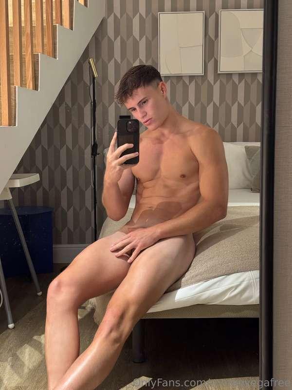 🔥Click here for more content 👉 @romanvegas 