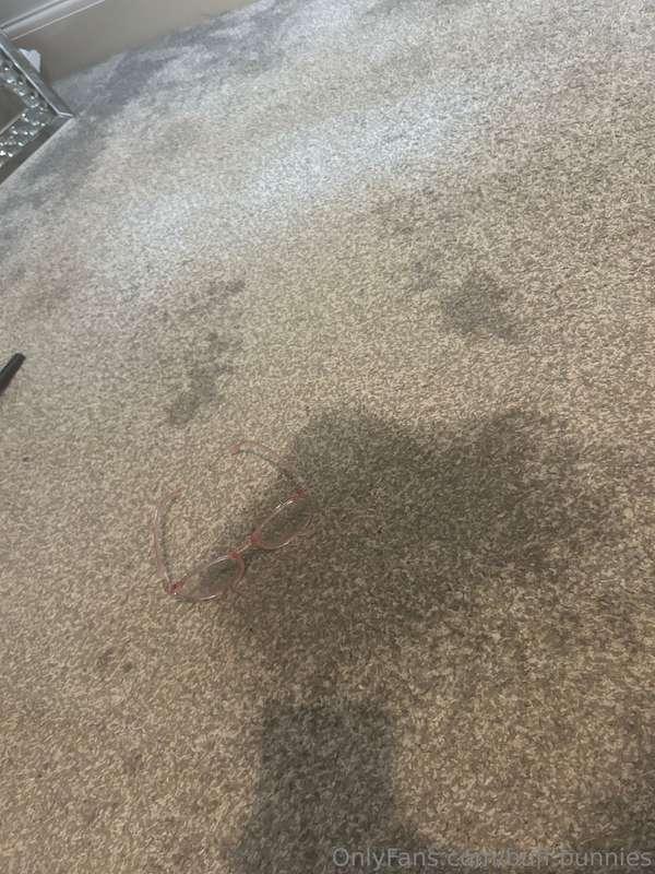 The aftermath 💦💦💦💦
Anyone got a wet floor sign? 😏
