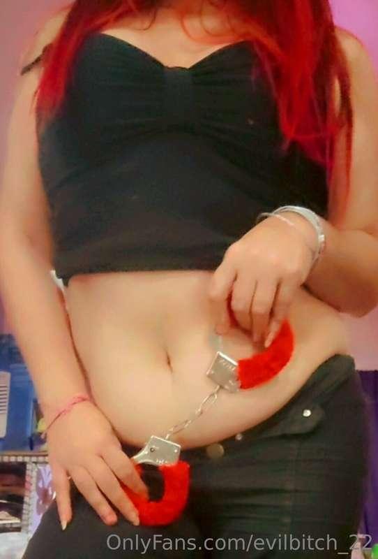 seduce my mind... that the clothes fall by themselves 😉