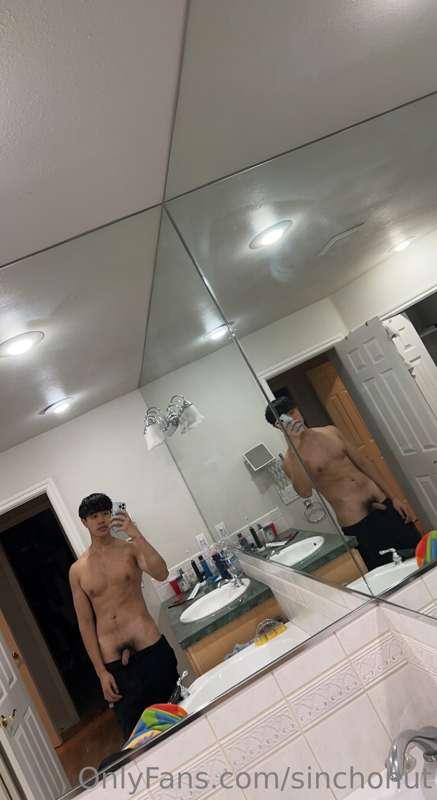 let’s fuck in the bathroom