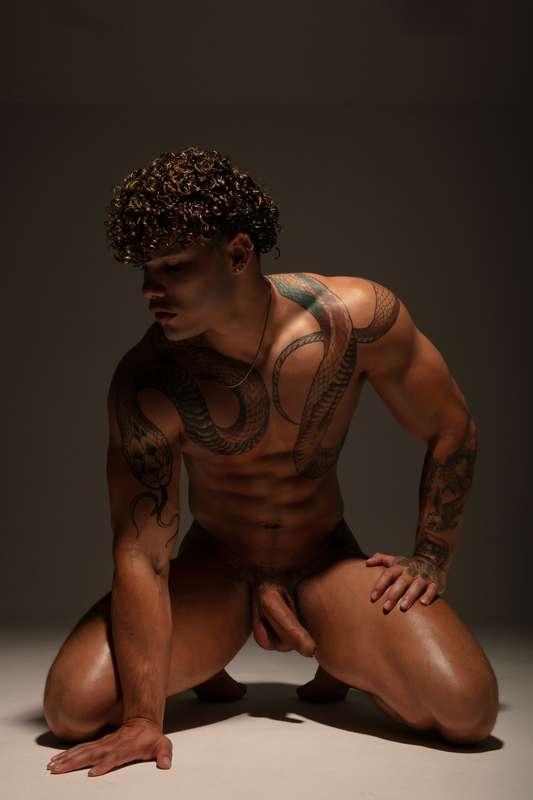 more coming soon... @abrahamjqr 🔞😳🔥