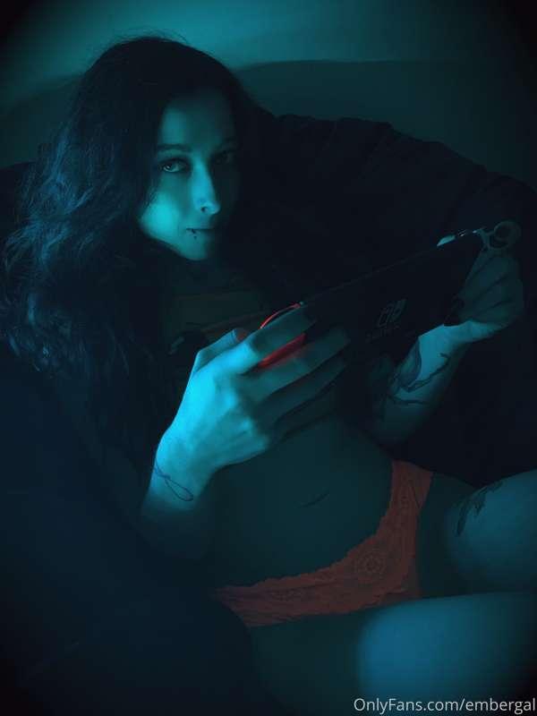 embergal image #1