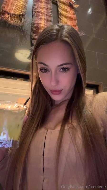 Live tonight at 7 pm est! Been so long I can’t wait to hang ..