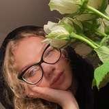 vikkikiss