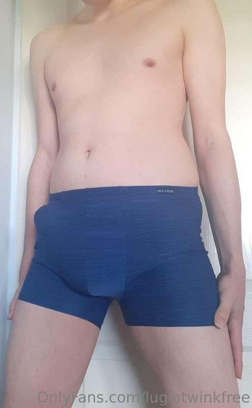 Who wants this 🍆 or 🩲 ?

I'm selling underwear, ask me in DM..