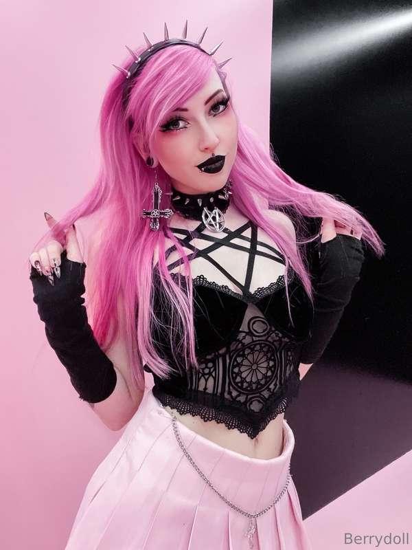 I‘m waiting for you on my VIP Channel 😘 @berrydoll.vip 🫦