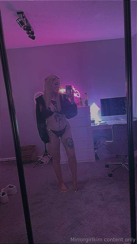 Missed the live? I’m active sending content rn😈