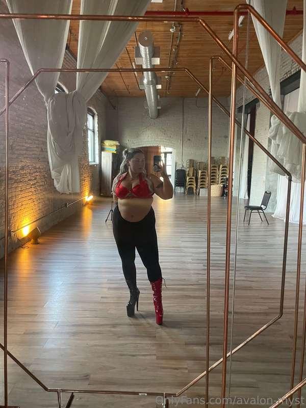 If you like what you see, let’s chat! 😉