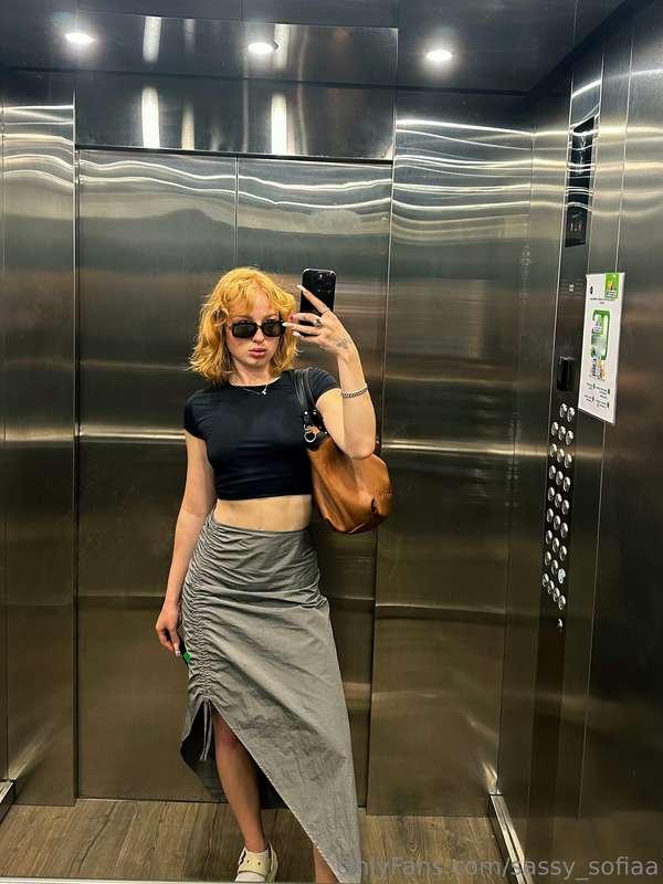 Elevator—perfect spot for a quick selfie. How do you like my..