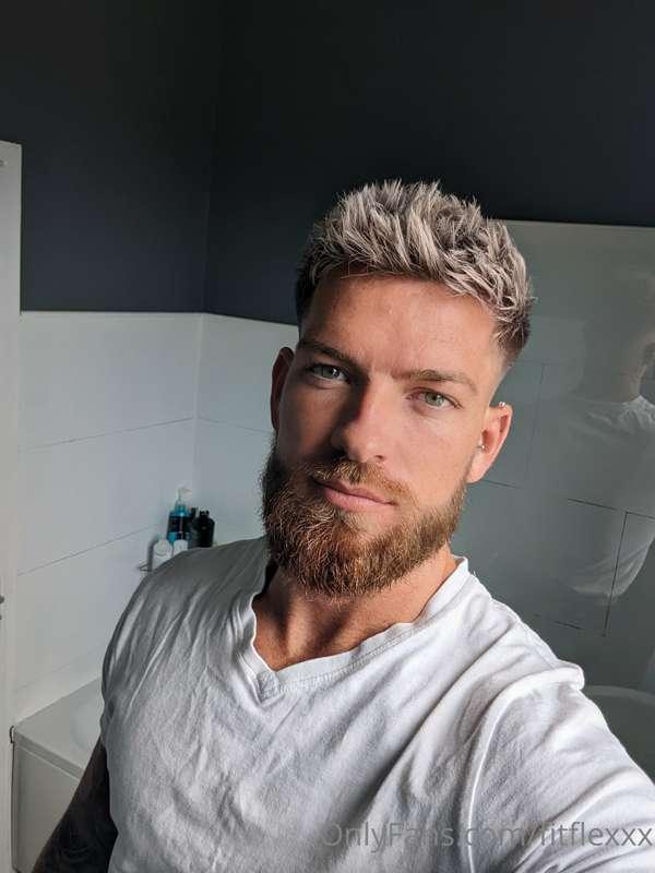 Feel free to rip my clothes off...