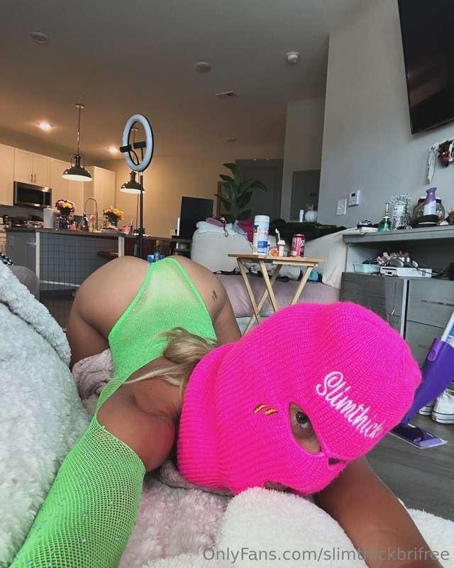 NEW fit for my NEW SOLO!! Watch it now in my page @slimthick..