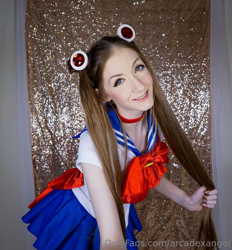Are you ready for Sailor Moon to bless the feed? ;)