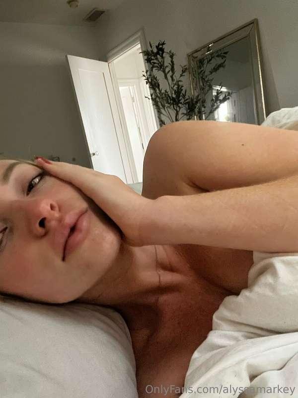 anyone online right now?