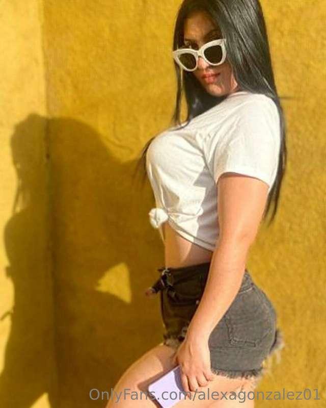 😈