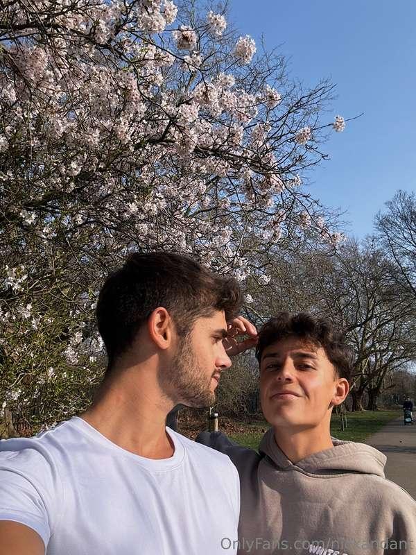 Hope everyone’s having a beautiful week so far! 🥰Don’t be af..