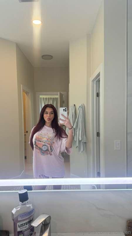 don’t get me wrong i love me an oversized t-shirt 😮‍💨 like y..