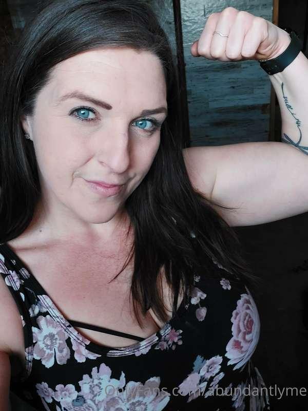 Hello May! 😊❤ I'm usually fishing oysters on the first, but ..