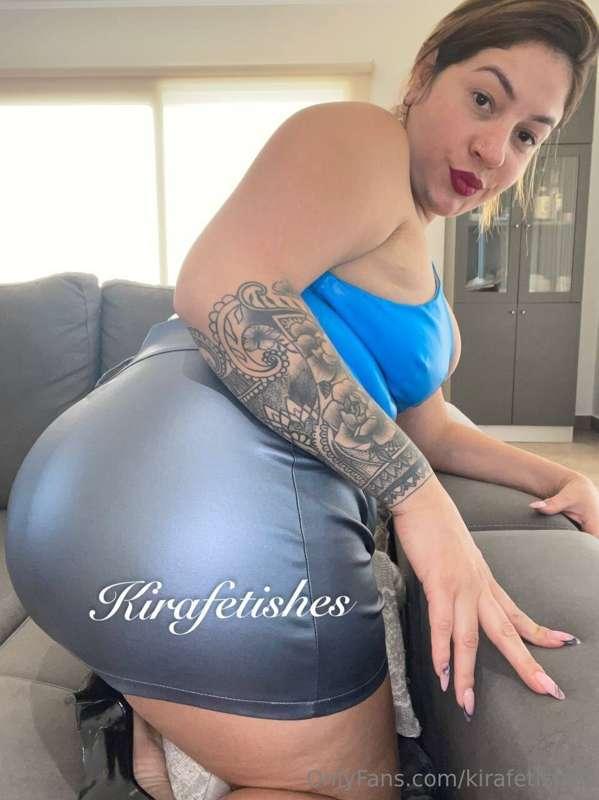 do you like my skirt? 😈💨