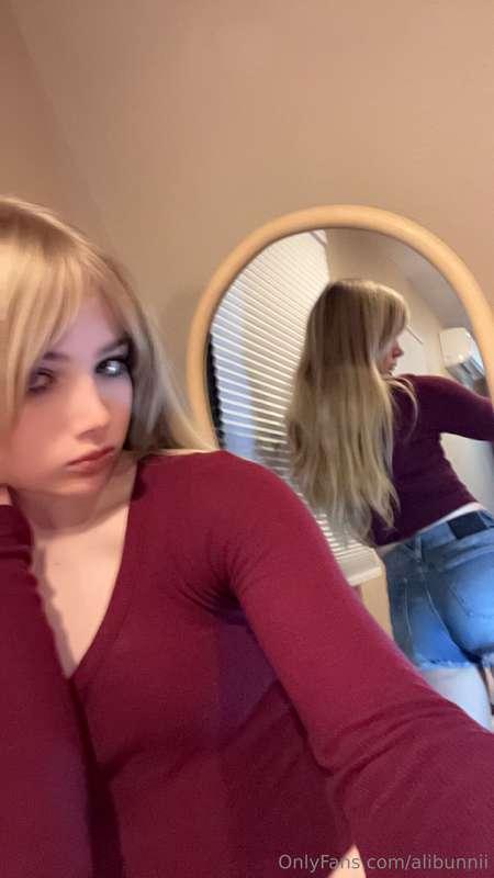 The horniness isn't gone...Come chat so it can distracts my ..