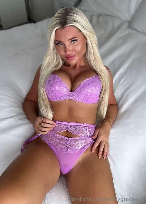 How’s your day going ? xx 