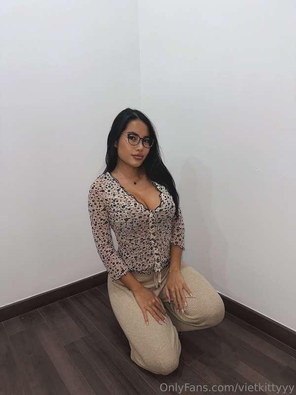 your office secretary 💖