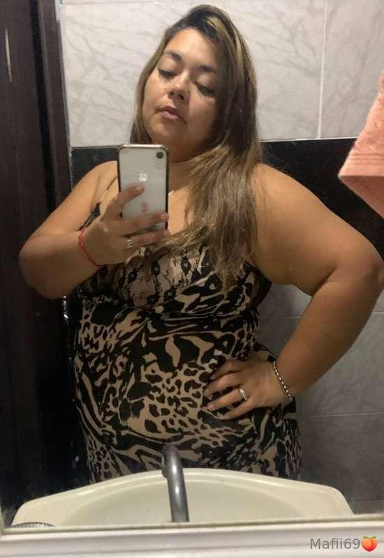 Do you like my dress? 